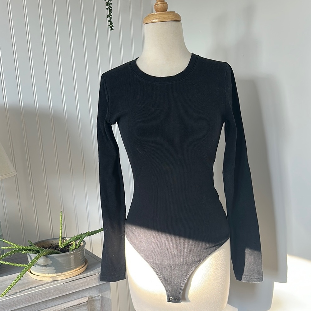 Abercrombie & Fitch Black Ribbed Bodysuit